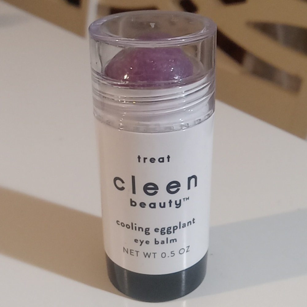 Cooling Eggplant Eye Balm. NWT